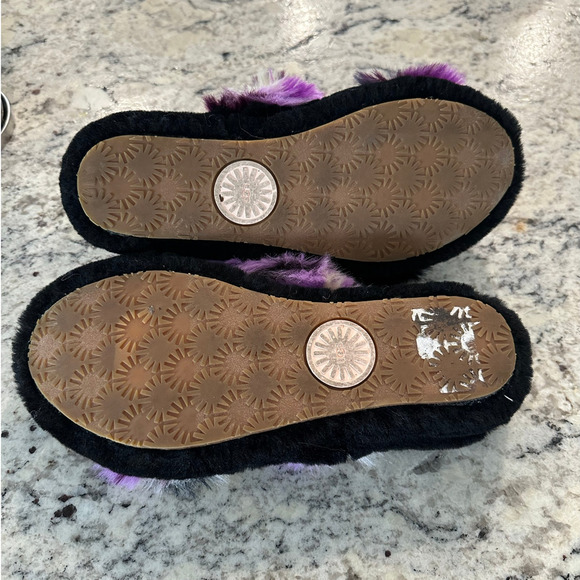 UGG Women's Fluff Yeah Slide Tie Dye Slippers Sandals, Magnolia color size 8 - Picture 8 of 9